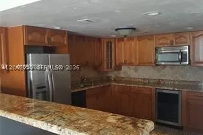 13499 Biscayne Blvd #506 1
