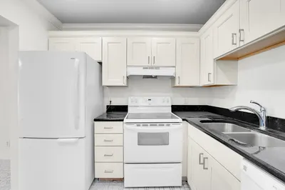 200 Waterway Drive S #105 1