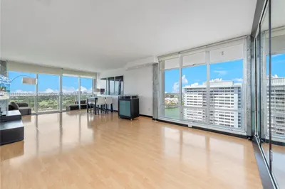 5750 Collins Ave #16F 1