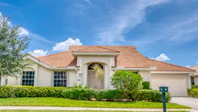 Just Listed | Exceptional in Eagleton | 203 Eagleton Estate Boulevard