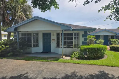 800 Ibis Way #4 1