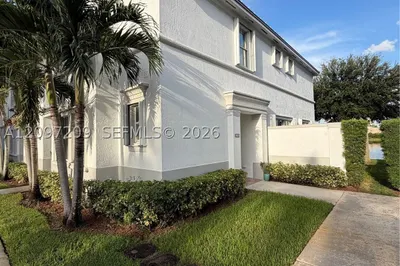 3921 SW 155th Ave #312 1