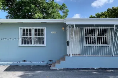 2194 NW 18th Ter 0 1