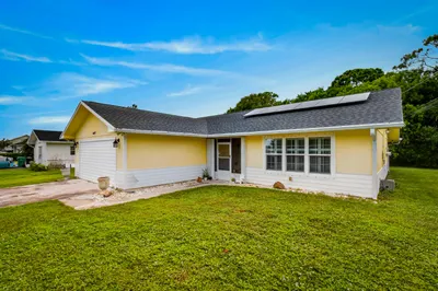 6007 Raintree Trail 1