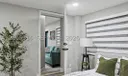 331 W 40th Pl Photo
