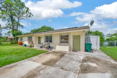 5107 Palm Drive 1
