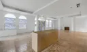 727 Collins Ave Photo