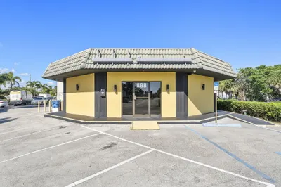 888 E Coast Avenue 1