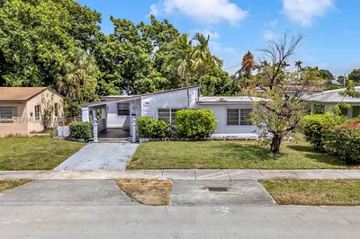 835 NW 84th St 1