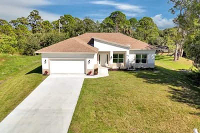 5310 Sunset Boulevard 1