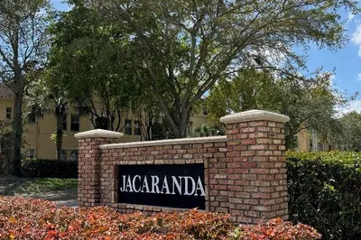 250 Jacaranda Dr #310