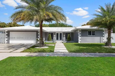 6951 S Miami Lakeway S 0 1