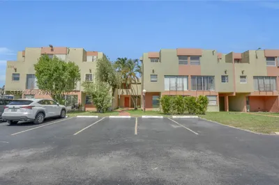 9390 W Flagler St #210A 1
