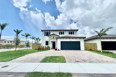 11904 SW 240th St #. 1