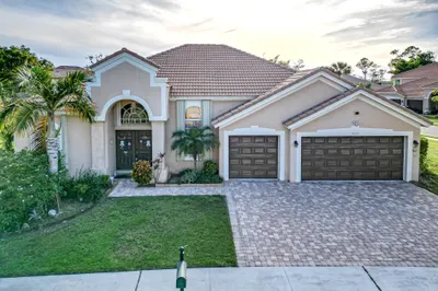 3753 Victoria Road 1
