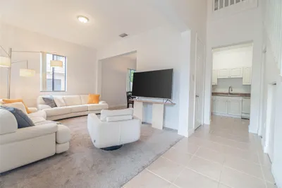 2514 Venetian Court #2514 1