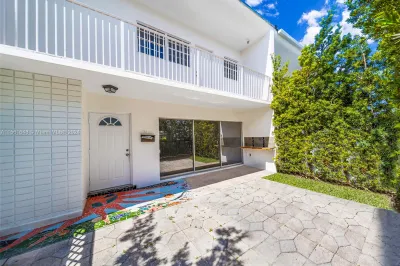 7412 GARY AV #7412 1