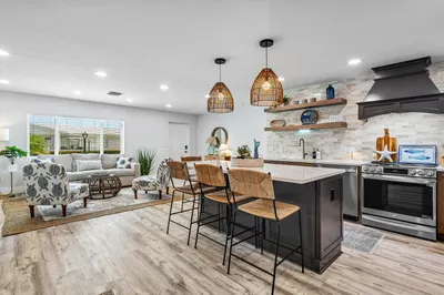 2015 SW 18th Drive 1