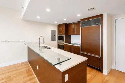 475 Brickell Ave #2909 1