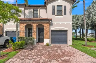 23210 SW 113th Psge 1