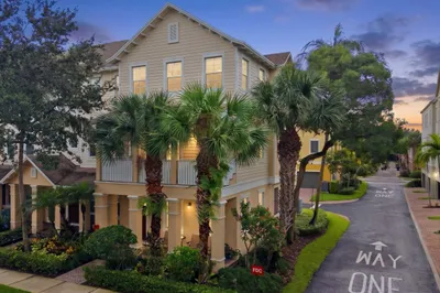 140 Seagrape Drive #108 1