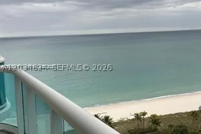 10101 Collins Ave #15D 1