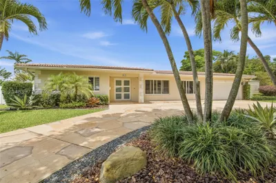 621 NW 74th Ave 1