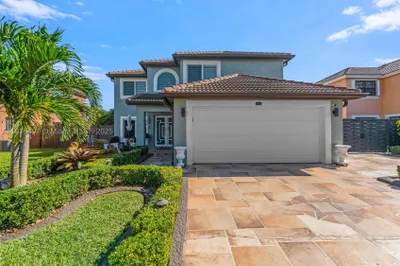 1521 SW 87th Ter 1