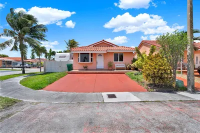 11634 NW 90th Ave 1
