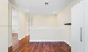 827 E Spinnaker Dr E Photo