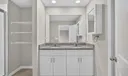 5786 SE Edgewater Circle Photo