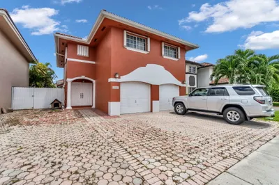 15351 SW 40th Terrace 1