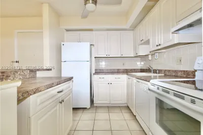 9448 S Belfort Cir #116 1