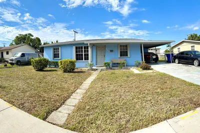 1117 W 23rd Street 1