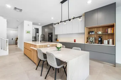 226 Caravelle Drive 1