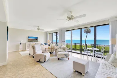Living Area with Direct Ocean Views