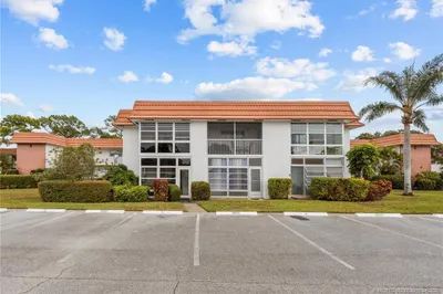 2600 SE Ocean Boulevard #E5 1
