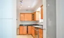 725 NE 76th St Photo