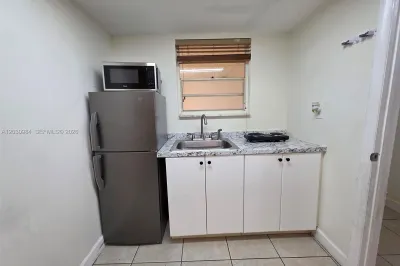 8550 SW 109th Ave #5-228 1