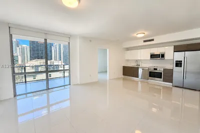 1010 SW 2nd Ave #1504 1