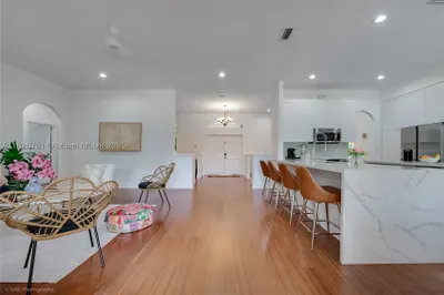 17050 SW 90th Ave 1