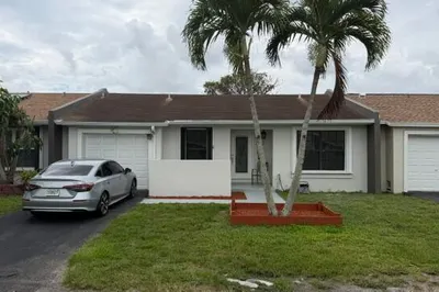 5460 S Lakewood Cir S #C 1