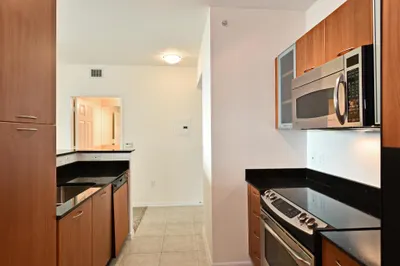 100 NE 6th 508 Street #508 1