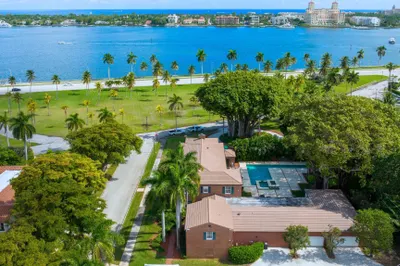 1125 N Flagler Drive 1