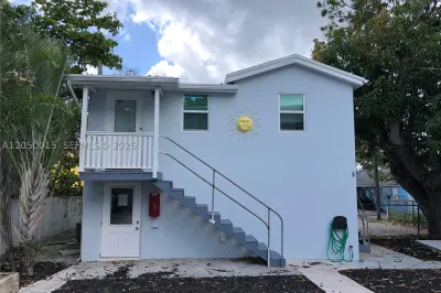 114 S M St #5 1