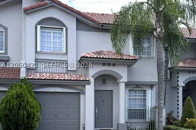 11612 NW 50th Ter #11612 1