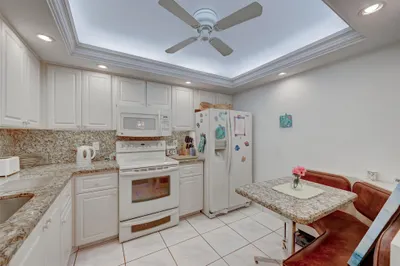 1902 Bermuda Cir #G4 1
