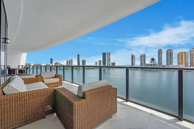 5000 ISLAND ESTATES Drive #805 1