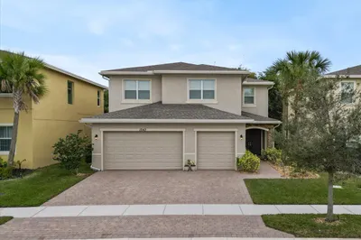 1242 NW Leonardo Circle 1