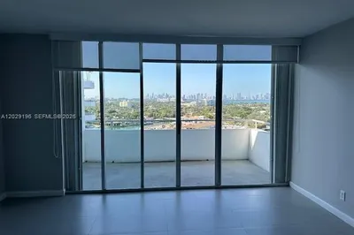 5161 Collins Ave #1709 1